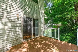 26 Larkspur Dr, Cromwell, CT 06416 - Photo 5
