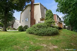 18 Northbrook Ct, East Hartford, CT 06108 - Photo 31