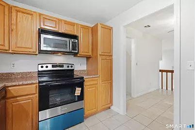 18 Northbrook Court #18, East Hartford, CT 06108 - Photo 11
