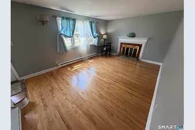 905 Plymouth Street, Windsor, CT 06095 - Photo 9