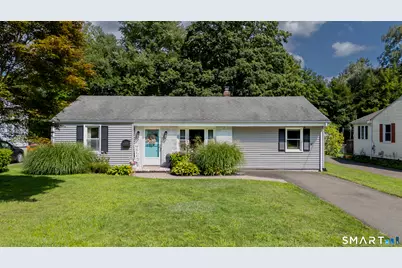 100 Jacobs Terrace, Middletown, CT 06457 - Photo 1