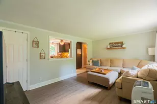 100 Jacobs Terrace, Middletown, CT 06457 - Photo 3