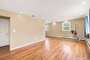 47 Victoria Dr, Meriden, CT 06450 - Photo 5