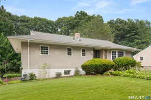 90 Meadowlawn Rd, Stratford, CT 06614 - Photo 1