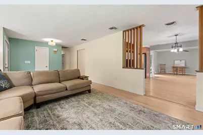 90 Meadowlawn Road, Stratford, CT 06614 - Photo 13