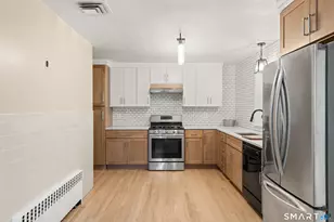 90 Meadowlawn Rd, Stratford, CT 06614 - Photo 17