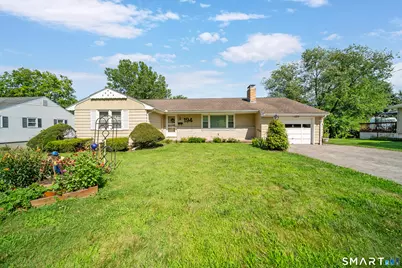 194 Cedar Street, Wethersfield, CT 06109 - Photo 1