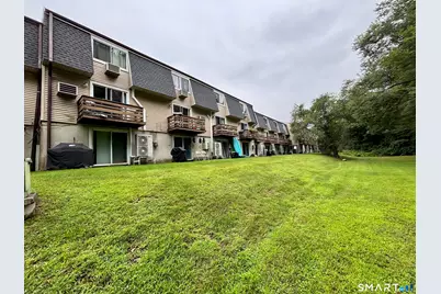231 Boston Post Road #27, East Lyme, CT 06333 - Photo 17