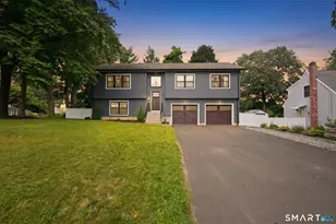 11 Booth Rd, Enfield, CT 06082 - Photo 1
