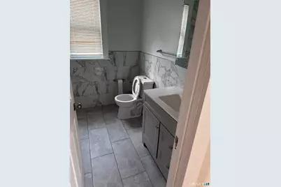 64 Glemby Street #Second Floor, Hamden, CT 06514 - Photo 7