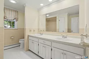 2190 Huntington Turnpike, Trumbull, CT 06611 - Photo 27