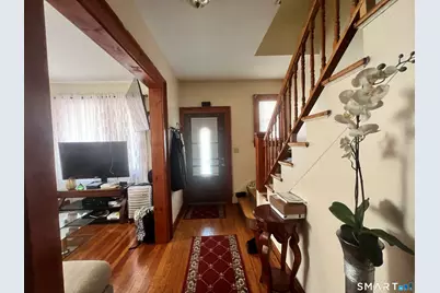 448 East Avenue, Bridgeport, CT 06610 - Photo 3