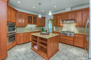101 Carol St, Danbury, CT 06810 - Photo 13