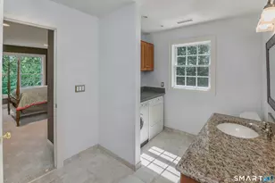 101 Carol St, Danbury, CT 06810 - Photo 23