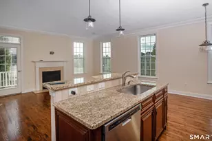 27 Warrington Round, Danbury, CT 06810 - Photo 7