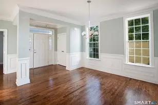 27 Warrington Round, Danbury, CT 06810 - Photo 3