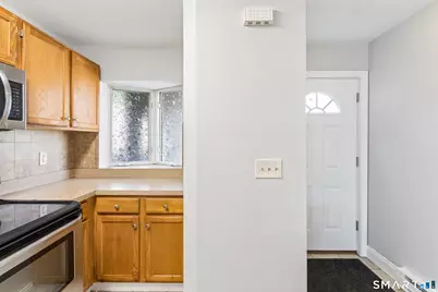 10 Liberty Street #C3, Danbury, CT 06810 - Photo 5