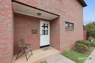 7 Sharon Ln, Wethersfield, CT 06109 - Photo 17