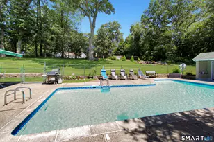 21 Twin Cir Dr, Trumbull, CT 06611 - Photo 25