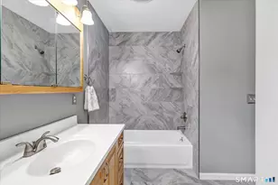 11R Peach Orchard Rd, Prospect, CT 06712 - Photo 11