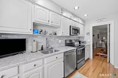 113 Tunxis Village #113, Farmington, CT 06032 - Photo 11