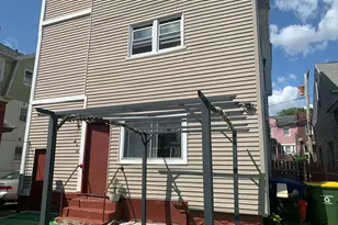 38 Ives St, Waterbury, CT 06704 - Photo 19
