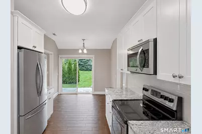 440 Heritage Village #B, Southbury, CT 06488 - Photo 7