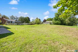 325 Circle Dr, Torrington, CT 06790 - Photo 37