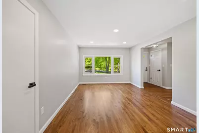1044 Dunbar Hill Road, Hamden, CT 06514 - Photo 17