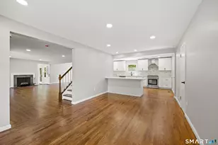 1044 Dunbar Hill Rd, Hamden, CT 06514 - Photo 15