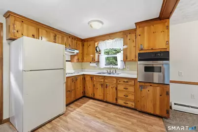 72 Steele Road, Enfield, CT 06082 - Photo 9