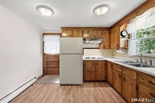 72 Steele Rd, Enfield, CT 06082 - Photo 11