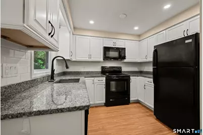 65 Brentwood Drive #65, Wallingford, CT 06492 - Photo 5