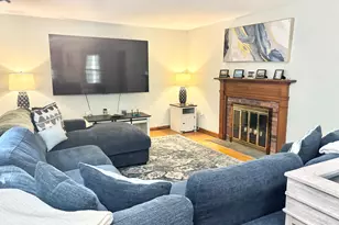 2 Oakridge Dr, Old Lyme, CT 06371 - Photo 3