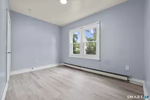 65 Drake St, Waterbury, CT 06704 - Photo 11