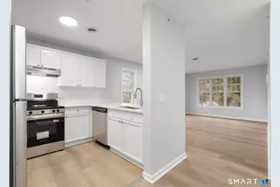 468 Main Street #204, East Lyme, CT 06357 - Photo 5