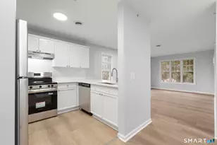 468 Main St, East Lyme, CT 06357 - Photo 5
