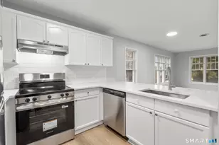 468 Main St, East Lyme, CT 06357 - Photo 7