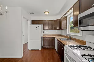 303 Weed Ave, Stamford, CT 06902 - Photo 17