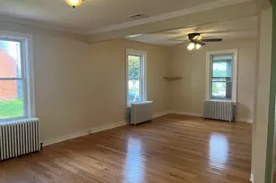 18 Summit St, Derby, CT 06418 - Photo 11