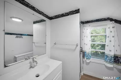 7 North Beacon Street, Waterbury, CT 06704 - Photo 19