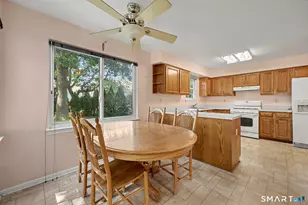 52 Oak Ridge Ln, Milford, CT 06461 - Photo 17