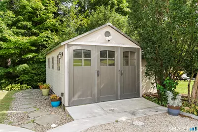 27 Amherst Place, Stamford, CT 06902 - Photo 39