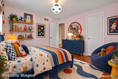 27 Amherst Place, Stamford, CT 06902 - Photo 17