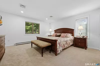 37 Tunnel Road, Newtown, CT 06470 - Photo 17