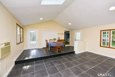 23 Chriswell Drive, Simsbury, CT 06070 - Photo 5