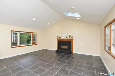 23 Chriswell Drive, Simsbury, CT 06070 - Photo 7