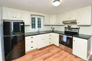 23 Chriswell Dr, Simsbury, CT 06070 - Photo 11