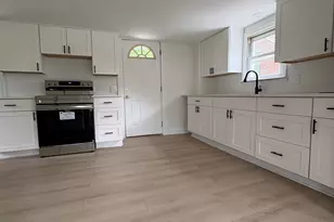 54 Buckingham St, Watertown, CT 06779 - Photo 3