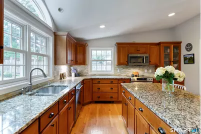 49 Glenbrook Road, West Hartford, CT 06107 - Photo 3